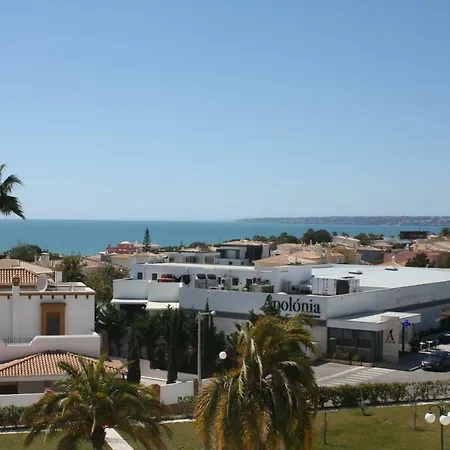 Beco Do Barlavento, Bloco C1, 2º B, Praia Da Gale, Guia